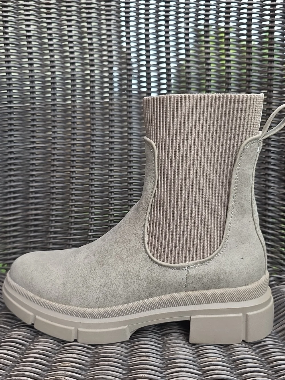 Xappeal Harmony Chelsea Ankle Boots Water Resistant Coated Size 7